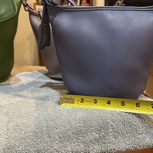 VINTAGE COACH MAGGIE DUFFLE CROSSBODY BAG PERIWINKLE BLUE 9019 USA - Picture 15 of 16